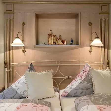 Апартаменты Haus Bei Der Linden