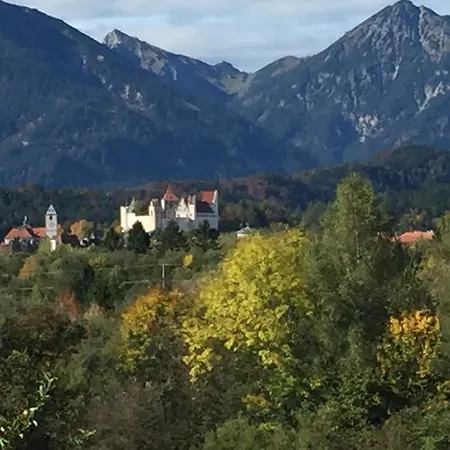 Haus Bei Der Linden Апартаменты *