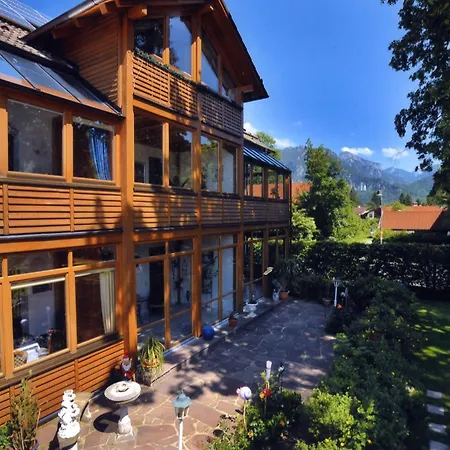 Haus Bei Der Linden *