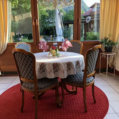 Haus Bei Der Linden Apartmán